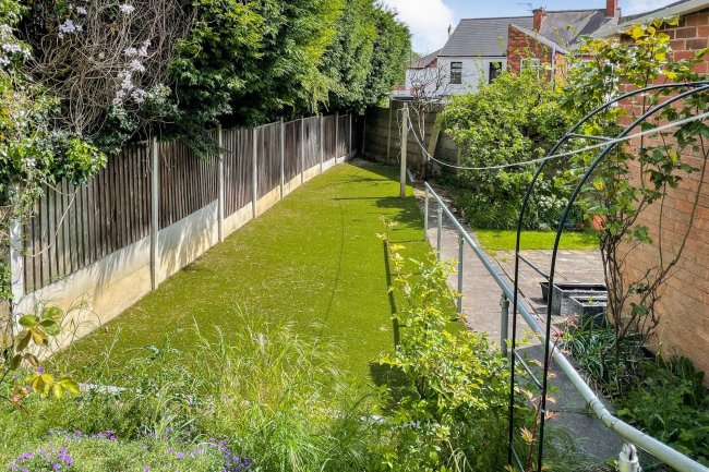 Spring Bank Bungalow, High Pavement, Sutton-in-Ashfield, Nottinghamshire NG17 1BS 2