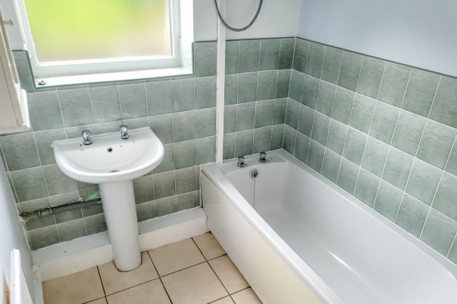 Flat 4, Palmerstone Court, Palmerstone Road, Liverpool L18 8AP 8