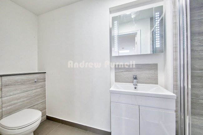 Ground Floor Rear Flat, 67 Webbs Road, Clapham, London SW11 6SD
 4