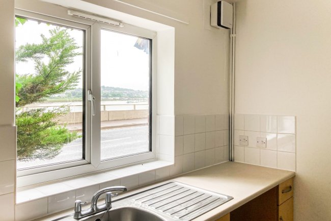 55 The Esplanade, Rochester, Kent ME1 1QW
 7