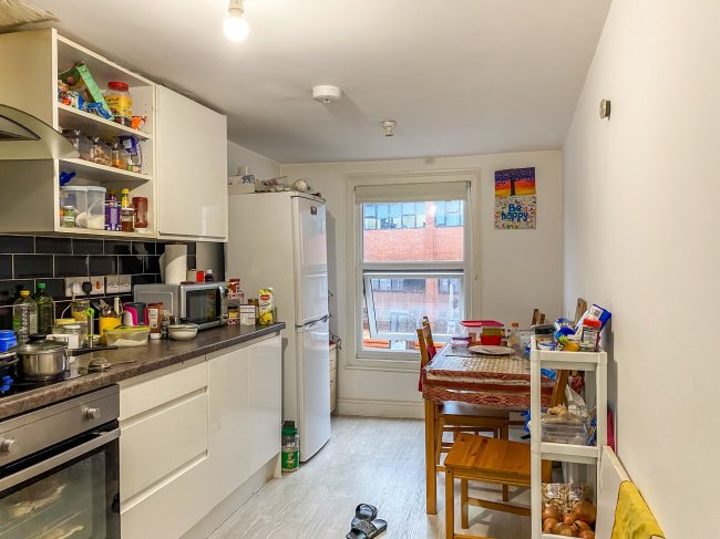 33-37 Castle Street, Reading, Berkshire, RG1 7SB
 10