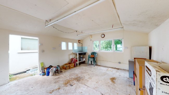 29 Alexandra Crescent, Bromley, Kent, BR1 4ET
 5