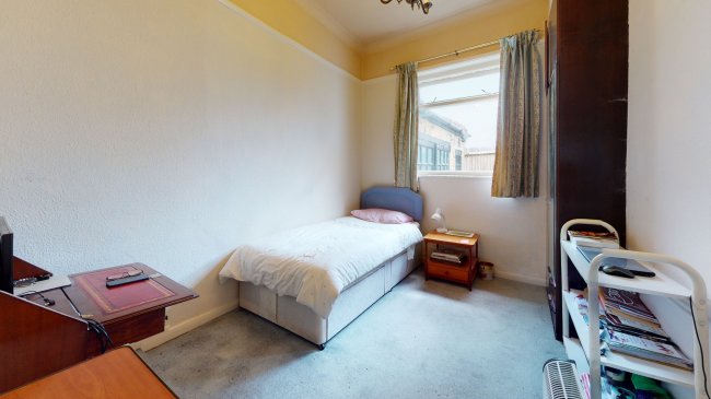 29 Alexandra Crescent, Bromley, Kent, BR1 4ET
 5