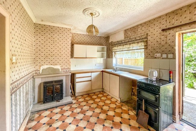 100 Windy Arbor Road, Whiston, Prescot, Merseyside, L35 3SG
 4