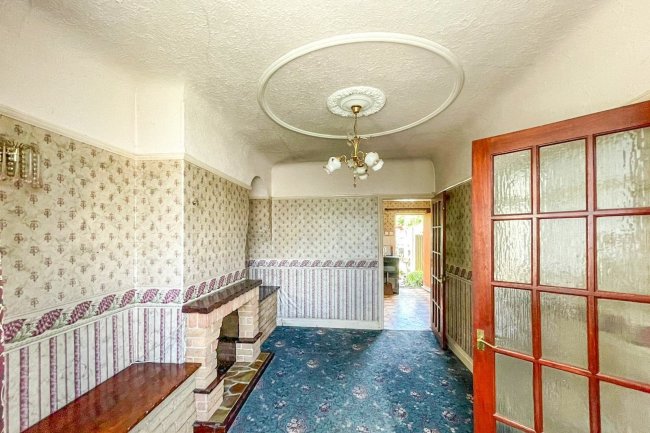 100 Windy Arbor Road, Whiston, Prescot, Merseyside, L35 3SG
 4