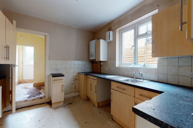 Flat A, 110 Nithdale Road,  Plumstead, London, SE18 3PD
 7