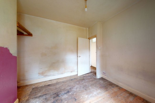 Flat A, 110 Nithdale Road,  Plumstead, London, SE18 3PD
 7