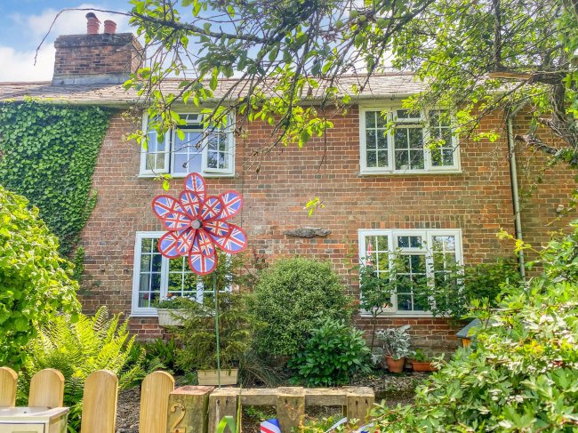 2 Mill View Cottages, Woodgreen Road, Breamore, Fordingbridge, Hampshire SP6 2AE 3