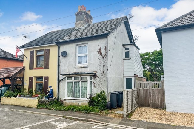 52 Darracott Road, Southbourne, Bournemouth, Dorset  BH5 2AY
 5