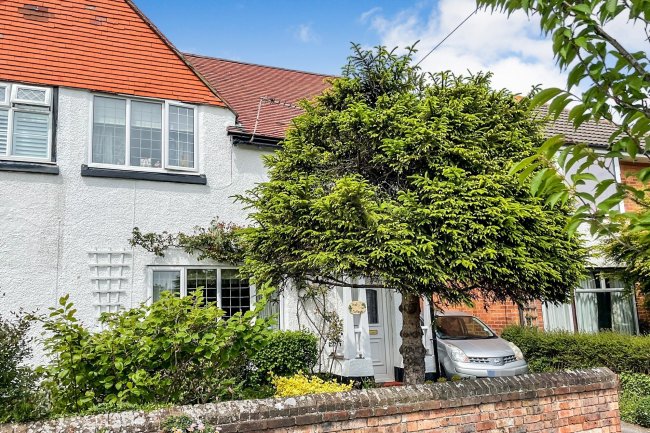 23 Iford Lane, Bournemouth, Dorset BH6 5RD
 5