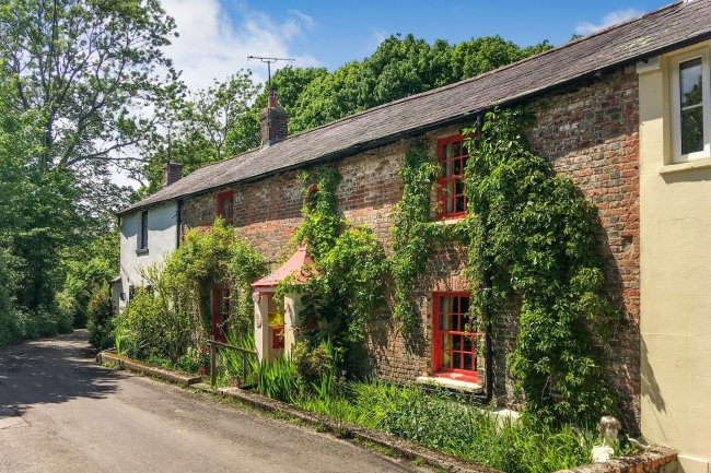 Rose Villa, Buckland Newton, Dorset DT2 7BY
 8