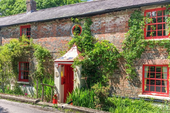 Rose Villa, Buckland Newton, Dorset DT2 7BY
 8