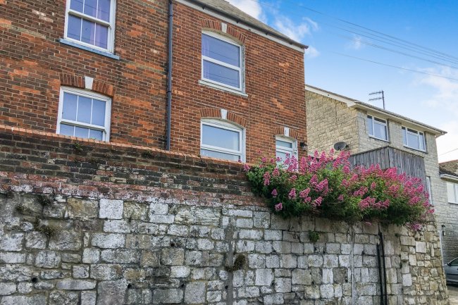 1 Newberry Gardens, Weymouth, Dorset DT4 8LS
 1