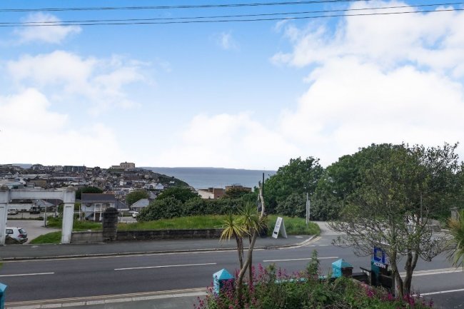 Mor Lodge, 83-87 Mount Wise, Newquay, Cornwall TR7 2BP 3