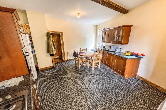 5A Park Crescent, Wolverhampton, West Midlands WV1 4PY 5