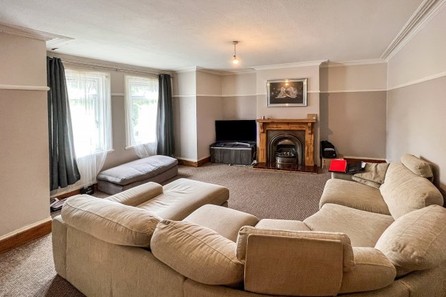 5A Park Crescent, Wolverhampton, West Midlands WV1 4PY 5