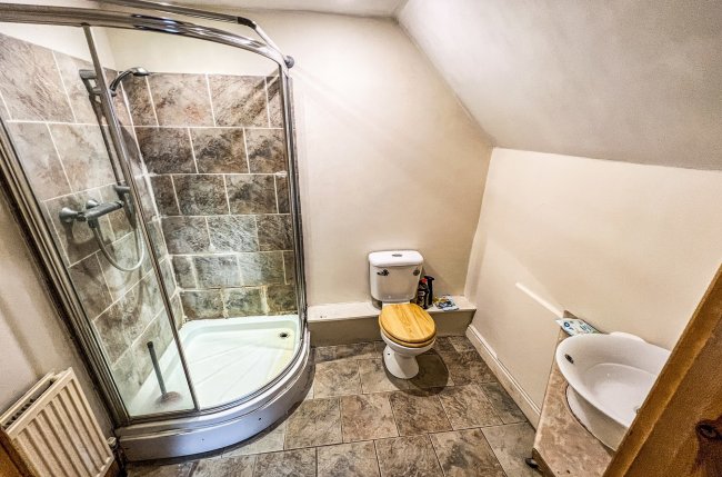 5A Park Crescent, Wolverhampton, West Midlands WV1 4PY 5