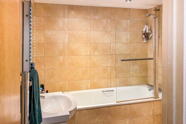 23 Bryantwood Road, Holloway, London, N7 7BG 5