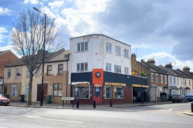 2a Greengate Street, Plaistow, London E13 0AS 4