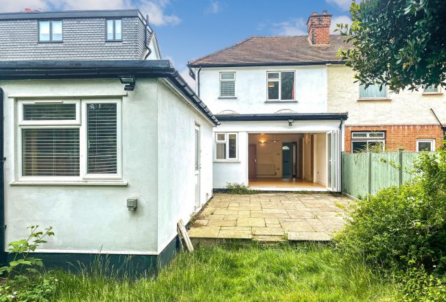 122 Cotterill Road, Surbiton, Surrey KT6 7UL
 1