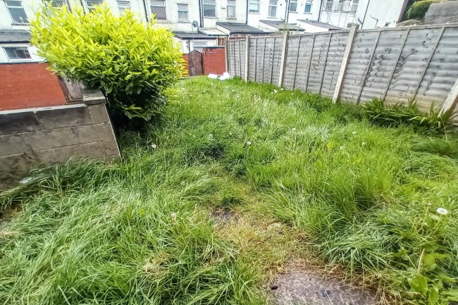 154 Fife Street, Accrington, Lancashire, BB5 0HZ 7