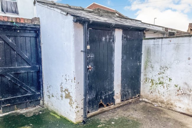 151 Eldon Street, Darlington, County Durham DL3 0NP 3