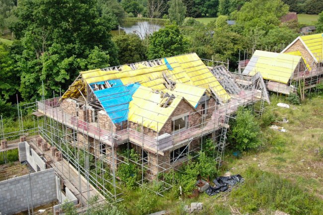 Oakwood, Ongar Road, Pilgrims Hatch, Brentwood, Essex CM15 9SA
 10