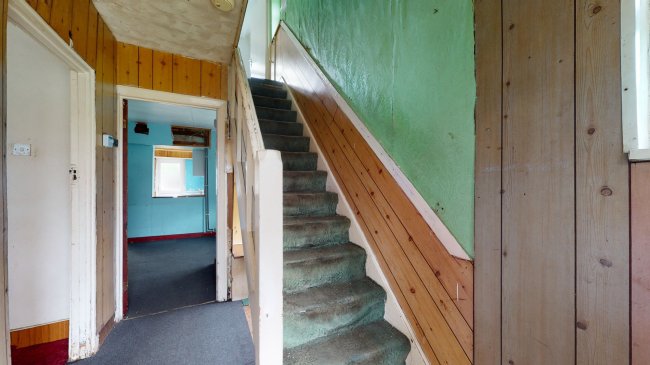 9 Grange Close, Hayes, Middlesex, UB3 2RU
 3