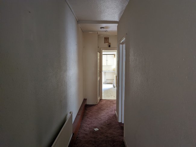 Lower Ground Floor /Basement Flat, 130 Lower Addiscombe Road, Croydon, Surrey CR0 6AE 7