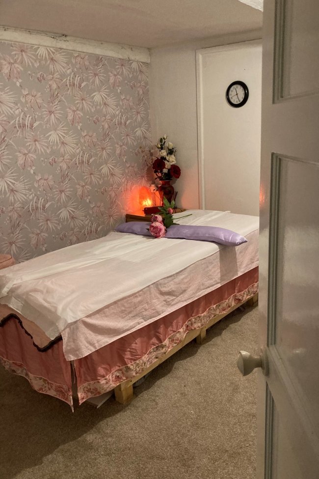 33/35 Middle Hillgate and 1 Waterloo Road, Stockport, Cheshire SK1 3BD 4