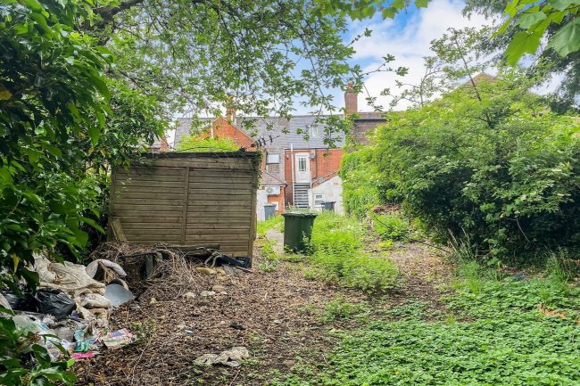 Land rear of 25 High Street, Chalfont St Peter, Gerrards Cross, Buckinghamshire SL9 9QE 10