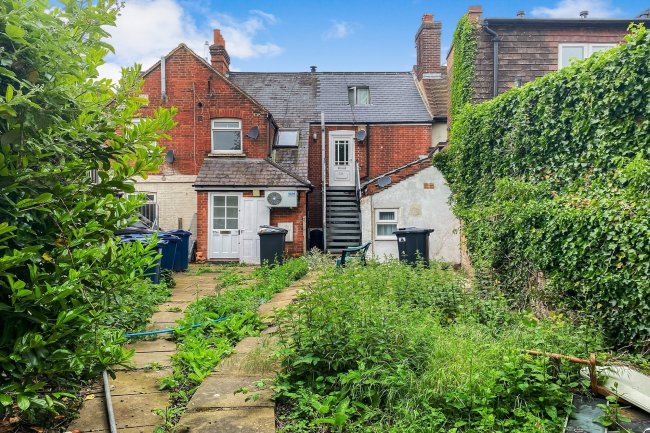 Land rear of 25 High Street, Chalfont St Peter, Gerrards Cross, Buckinghamshire SL9 9QE 10