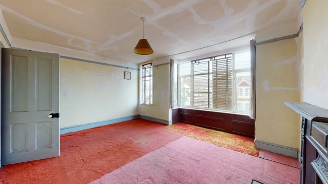 37 Lincoln Road, South Norwood, London, SE25 4HG 10