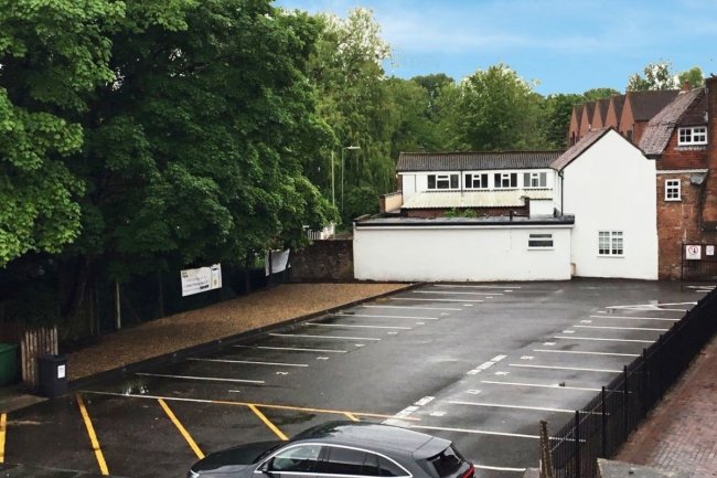 32B and 34B High Street, Alton, Hampshire, GU34 1BD 7