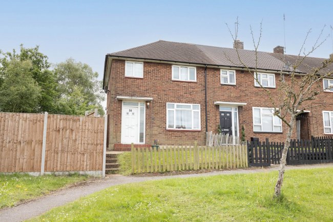 56 Sayes Court Road, Orpington, Kent BR5 2PQ
 9