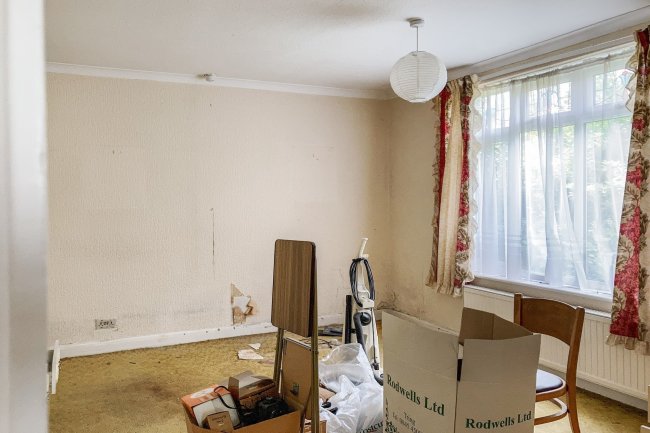 110 Deaconsfield Road, Hemel Hempstead, Hertfordshire HP3 9JA 2