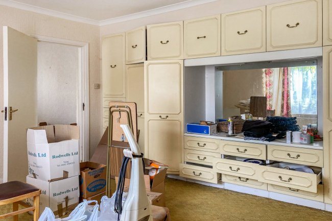 110 Deaconsfield Road, Hemel Hempstead, Hertfordshire HP3 9JA 2