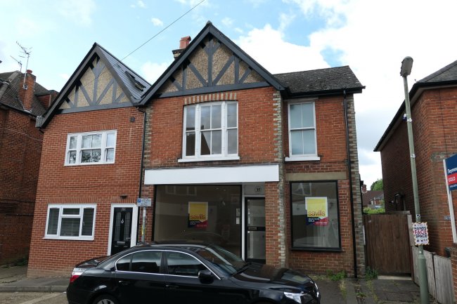 35B & 35C Farncombe Street, Farncombe, Godalming, Surrey GU7 3LH 6