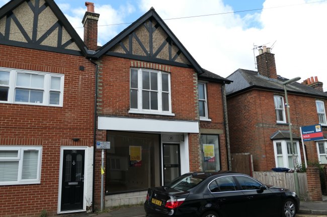 35B & 35C Farncombe Street, Farncombe, Godalming, Surrey GU7 3LH 6