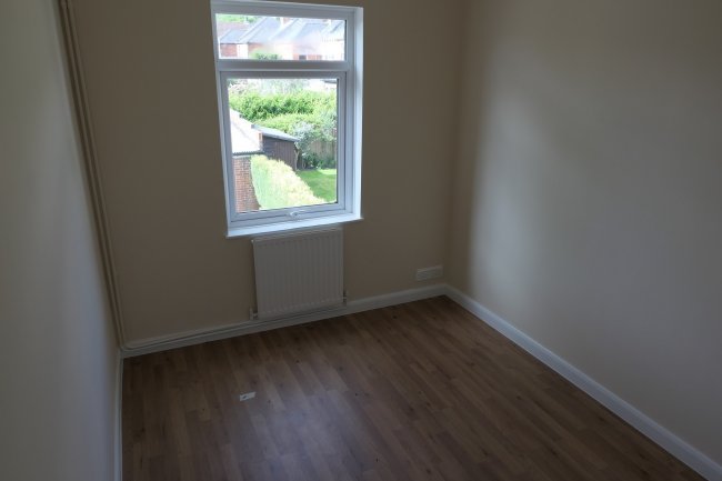 35B & 35C Farncombe Street, Farncombe, Godalming, Surrey GU7 3LH 6