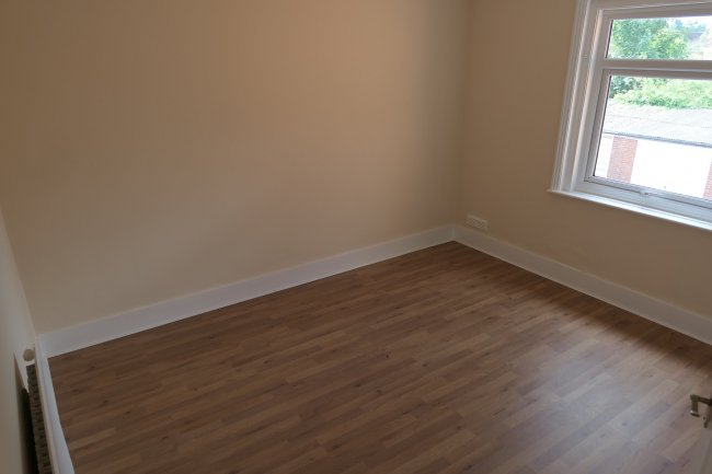 35B & 35C Farncombe Street, Farncombe, Godalming, Surrey GU7 3LH 6