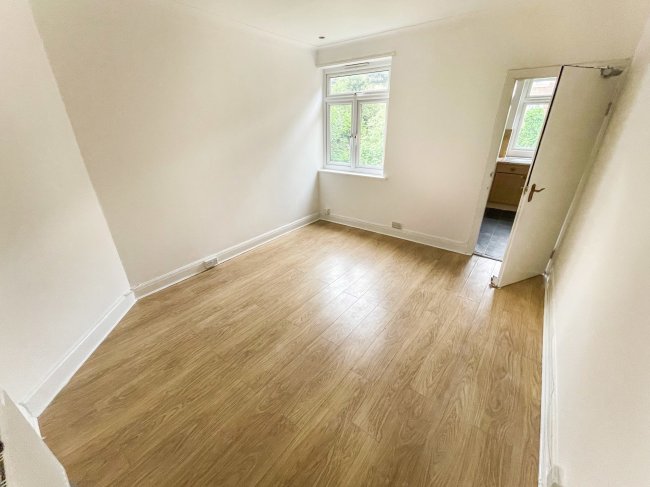 27a Ridsdale Road, Anerley, London SE20 8AE 9