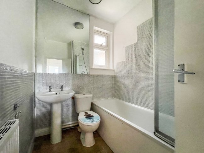 27a Ridsdale Road, Anerley, London SE20 8AE 9