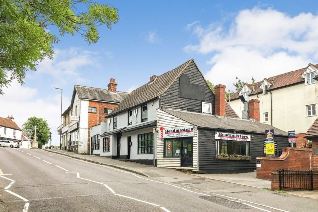 9 11 15 & 17 High Street, Benfleet, Essex SS7 1NA
 1