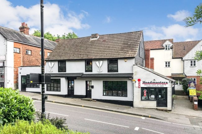 9 11 15 & 17 High Street, Benfleet, Essex SS7 1NA
 1