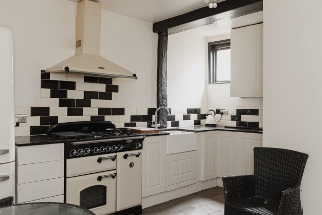 54a Dorking High Street, Dorking, Surrey RH4 1AY
 8