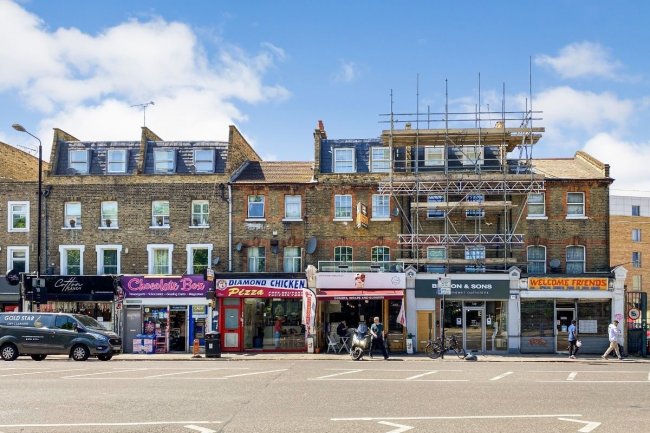 322 Burdett Road, London, E14 7DL 2