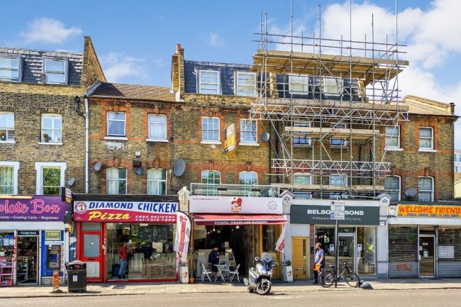 322 Burdett Road, London, E14 7DL 2