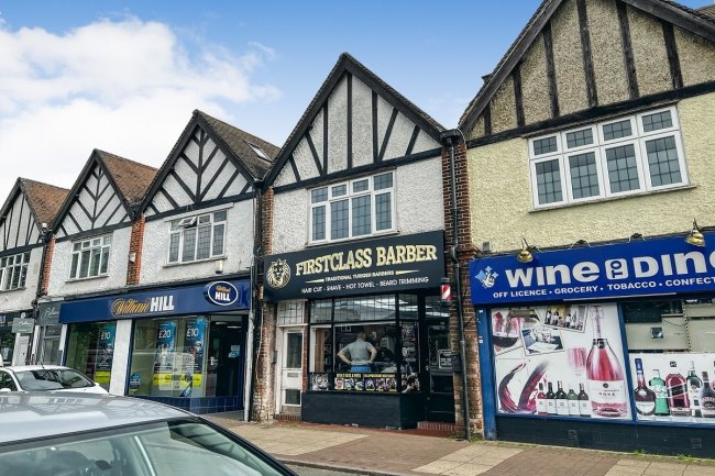 78/78A High Road, West Byfleet, Surrey, KT14 7QW 4