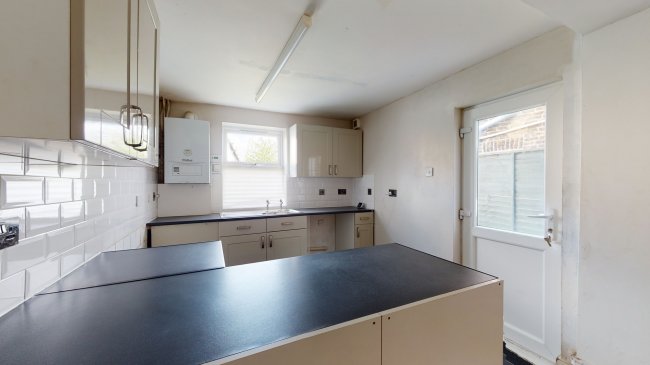 52 Watcombe Road, South Norwood, London SE25 4UZ 5